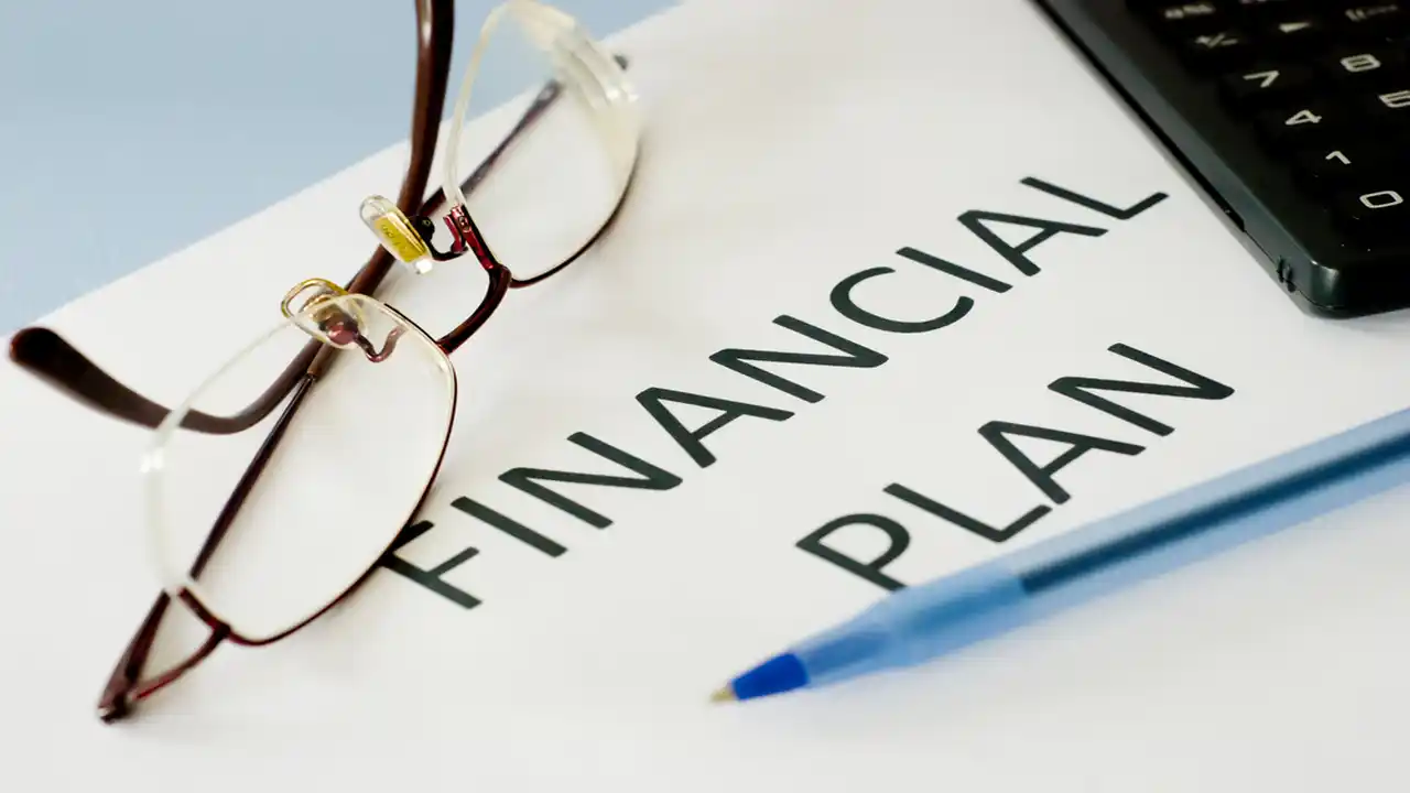 Frequently Asked Questions-What are Financial Plan Features-FAQ-Features of Financial Plan